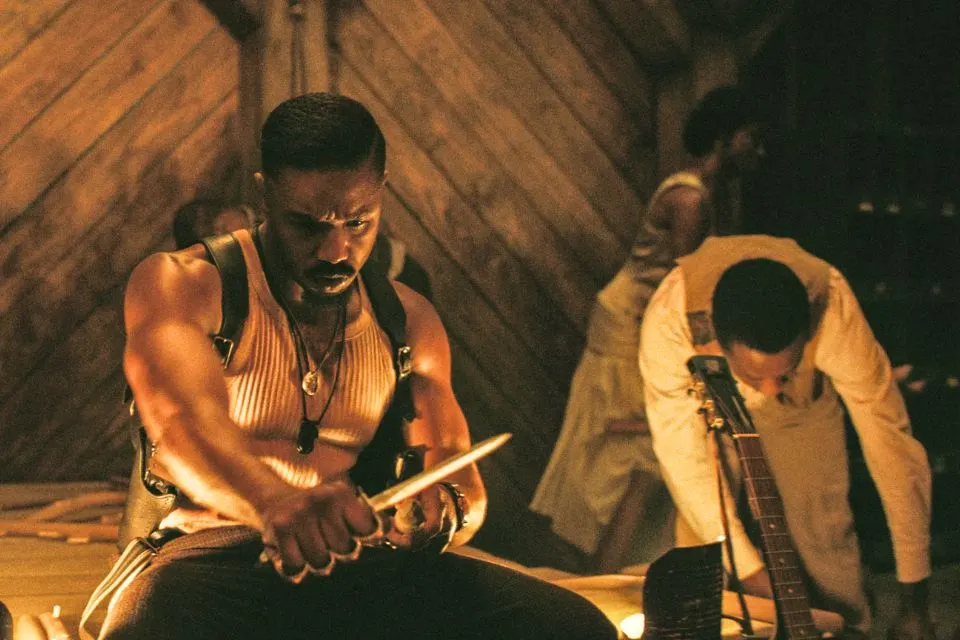 Escena de la película 'Pecadores'. Foto: Warner Bros.