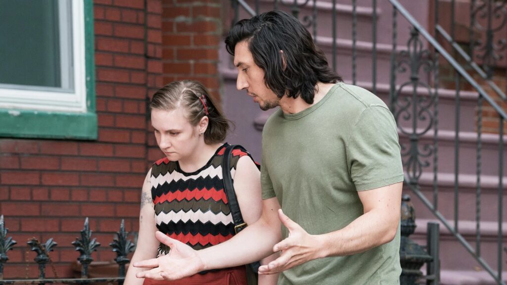 Lena Dunham y Adam Driver en Girls