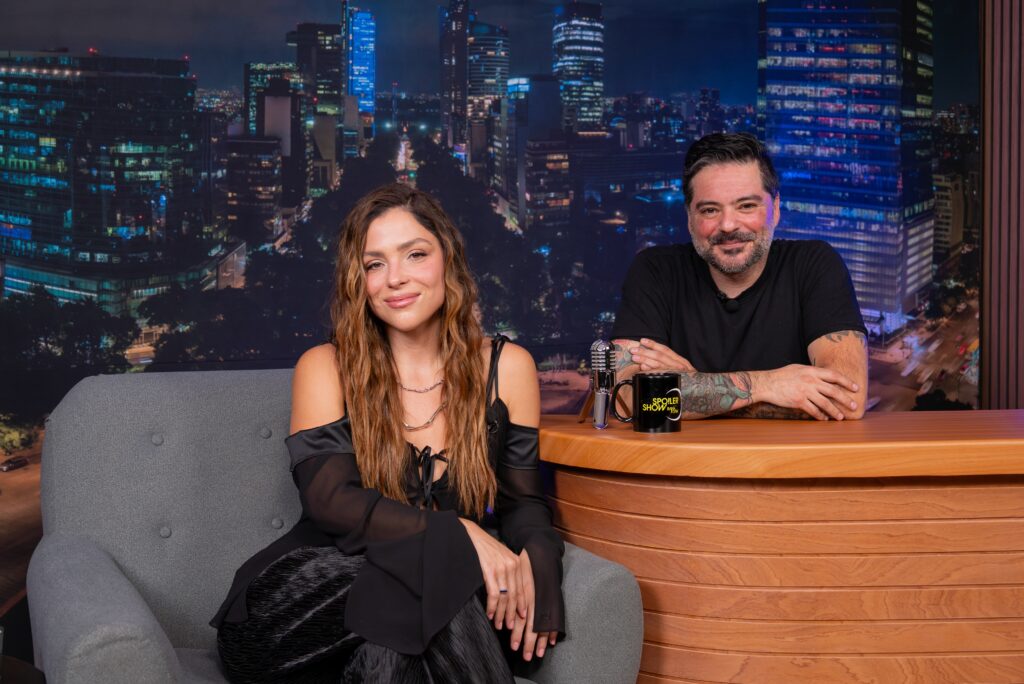 Paulina Dávila en Spoiler Show con Rana Fonk