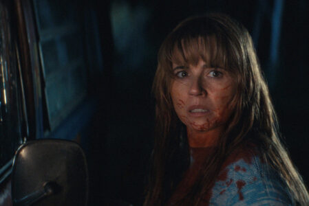 Linda Cardellini en Crystal Lake