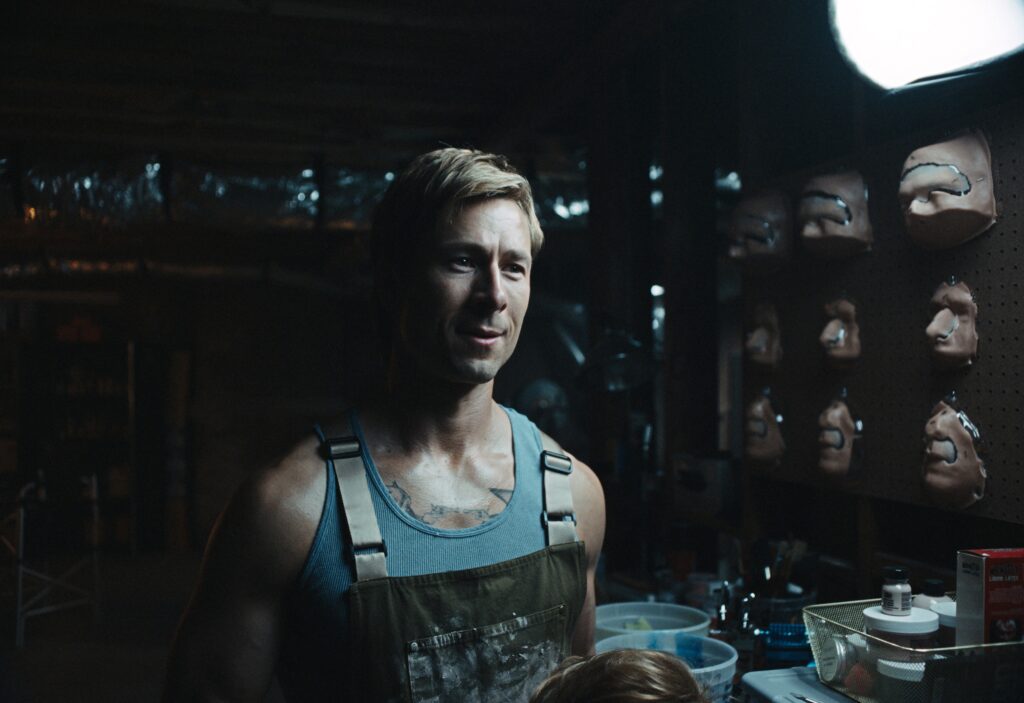 Glen Powell en Chad Powers: Mariscal de Campo