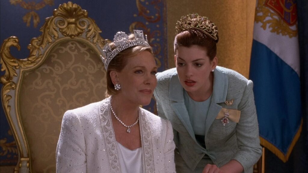 Julie Andrews y Anne Hathaway in El Diario de la Princesa 2