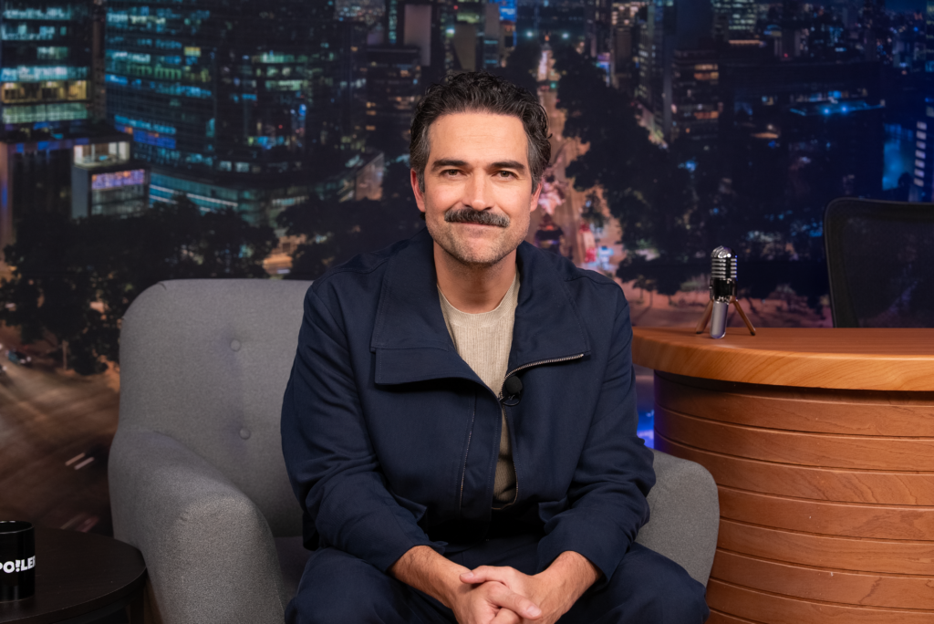 Alfonso Herrera en Spoiler Show con Rana Fonk