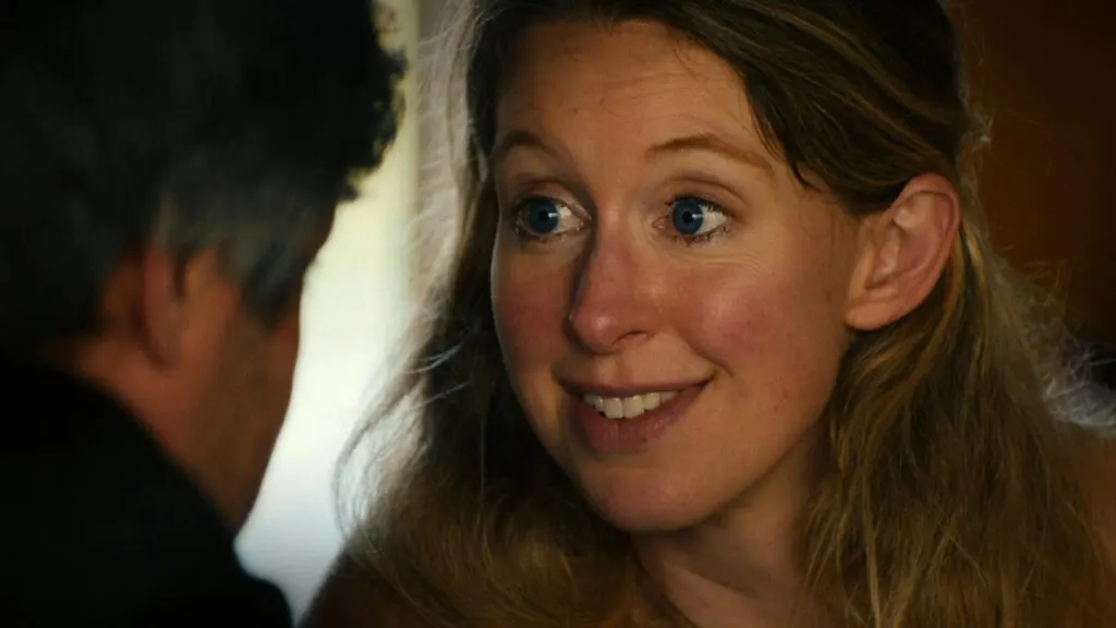Elizabeth Holmes en Puedes Verlo Todo
