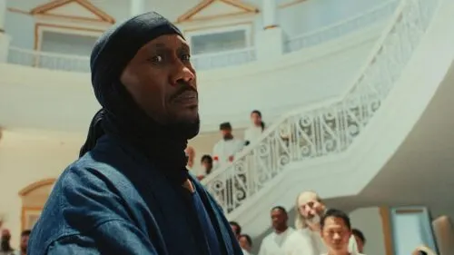 Mahershala Ali en Your Mother Your Mother Your Mother