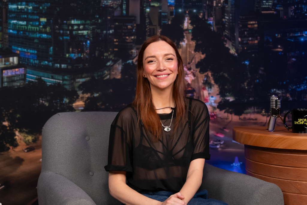 Regina Blandón en Spoiler Show con Rana Fonk