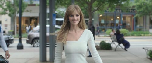 Samara Weaving en El Valet