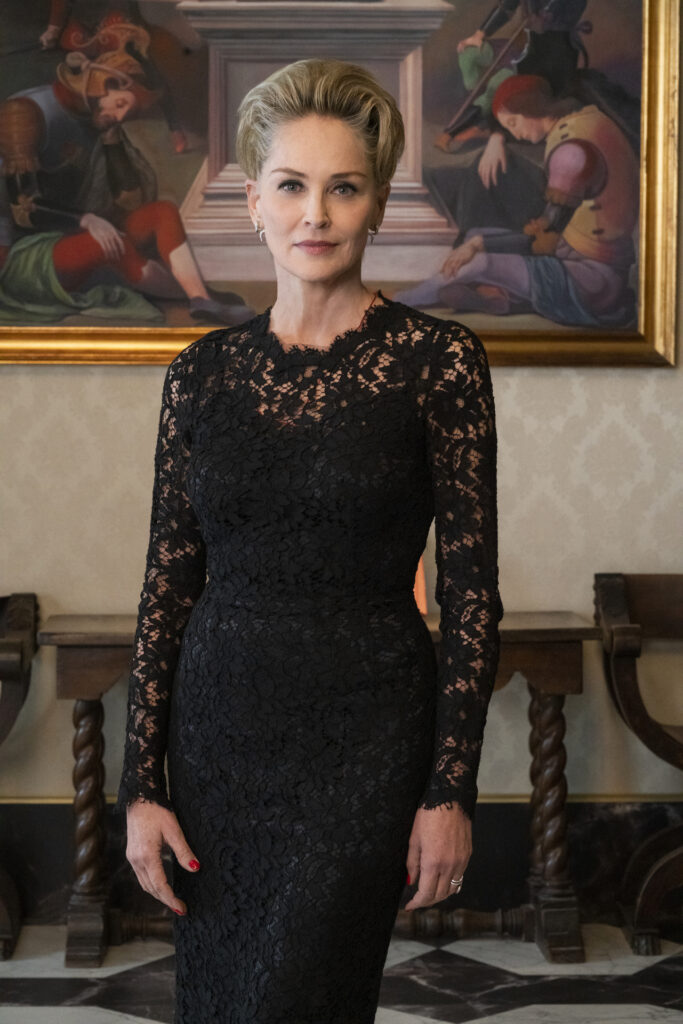 Sharon Stone en The New Pope